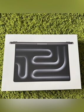 Brand New Apple MacBook Pro 14-inch Original Box – Empty Box Only